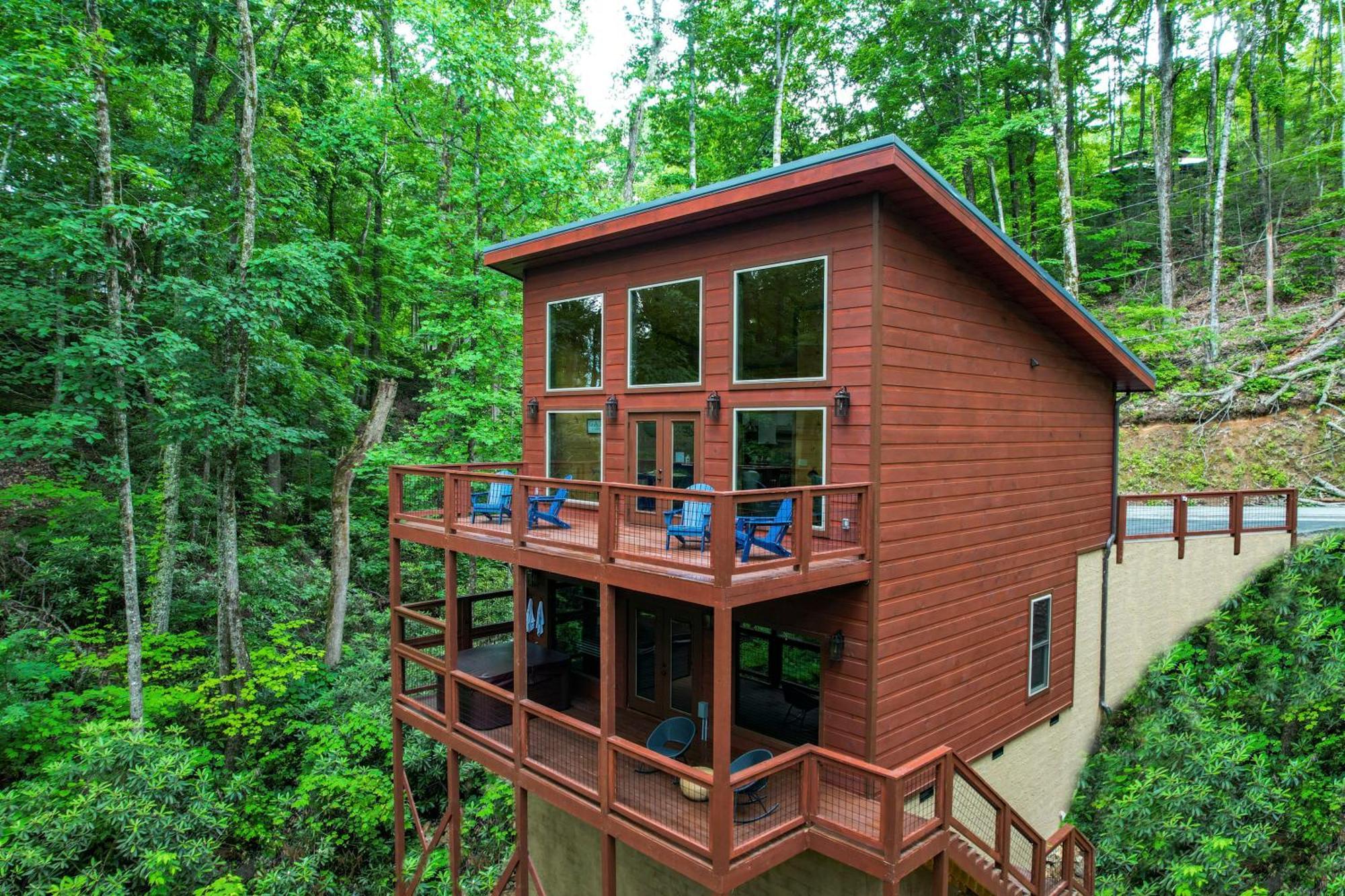 New Cozy Mountain Cabin Hot Tub Near Downtown Gatlinburg Exterior photo